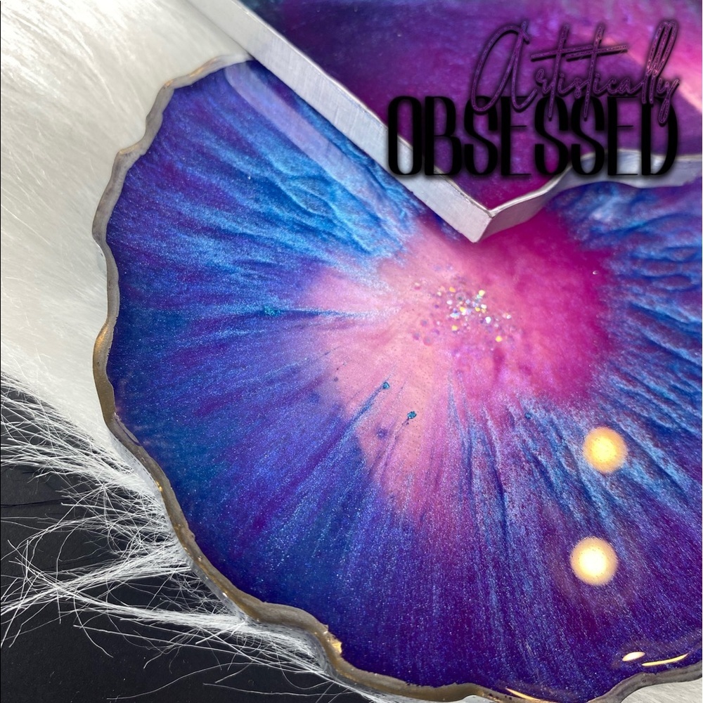 Single luxury Resin Coaster - Handmade - Great Gift 🎁
